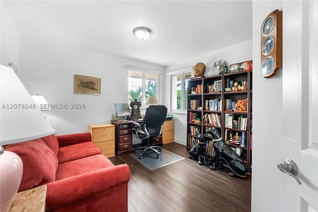 5348 NW 106th Ct, Doral, FL 33178