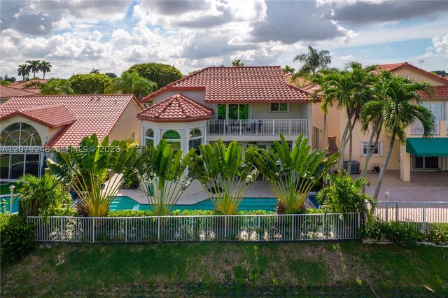 5348 NW 106th Ct, Doral, FL 33178