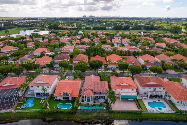 5348 NW 106th Ct, Doral, FL 33178