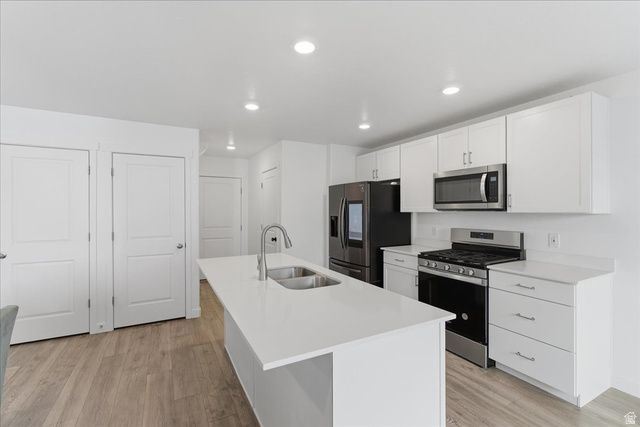 1034 E JACK DR, Saratoga Springs, UT 84045