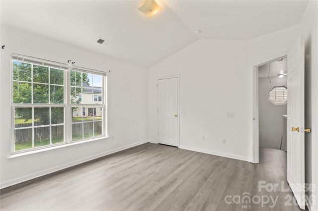 2724 Mulberry Pond Drive, Charlotte, NC 28208