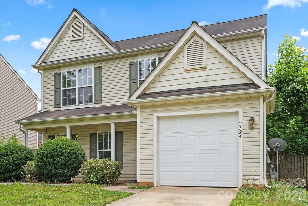 2724 Mulberry Pond Drive, Charlotte, NC 28208