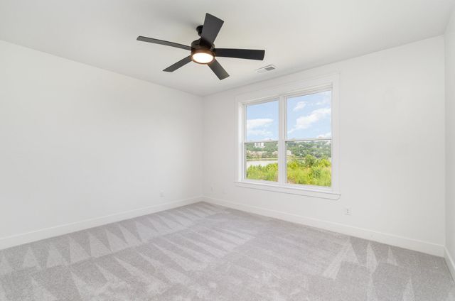617 Manhattan Boulevard, 204, Dayton, KY 41074