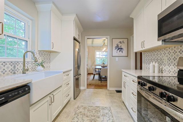 3051 Coral Park Drive, Cincinnati, OH 45211