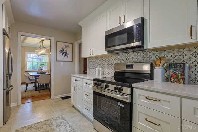 3051 Coral Park Drive, Cincinnati, OH 45211