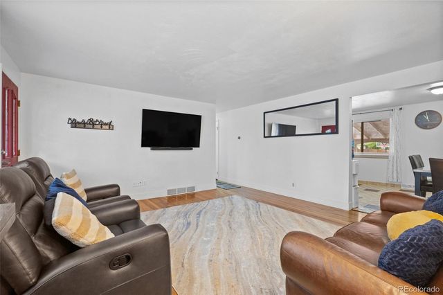61 S 17th Avdr, Brighton, CO 80601