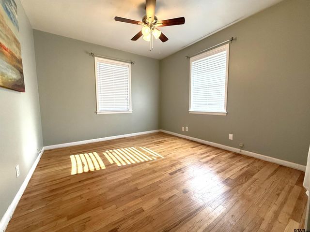 1011 N Main St., Winnsboro, TX 75494