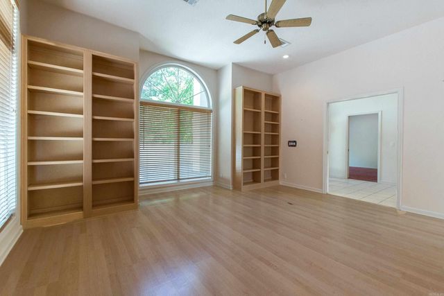 7 Sosegado Trace, Hot Springs Village, AR 71909