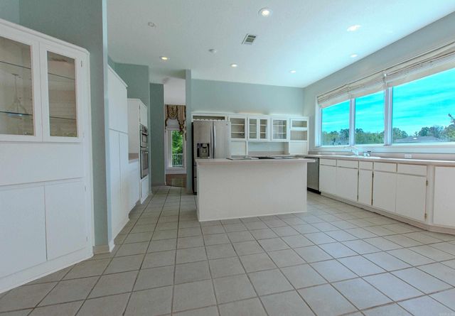 7 Sosegado Trace, Hot Springs Village, AR 71909