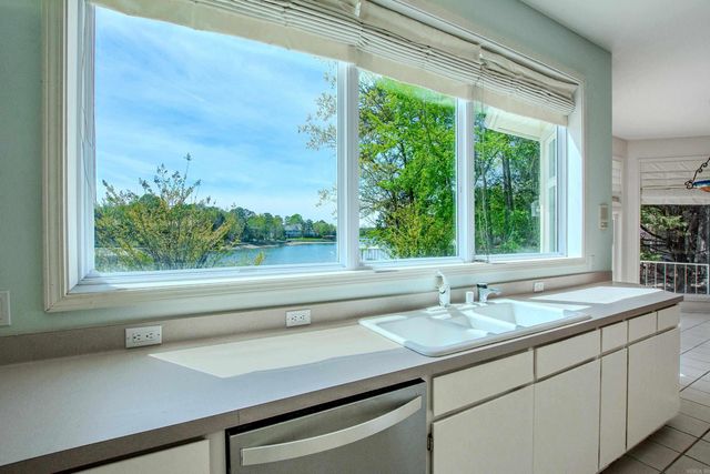 7 Sosegado Trace, Hot Springs Village, AR 71909