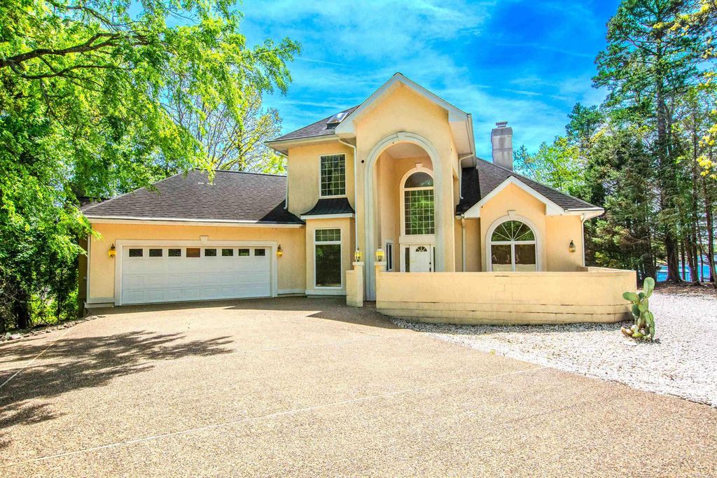 7 Sosegado Trace, Hot Springs Village, AR 71909