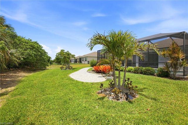 844 Heather Lake AVE, Cape Coral, FL 33993