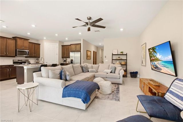 844 Heather Lake AVE, Cape Coral, FL 33993
