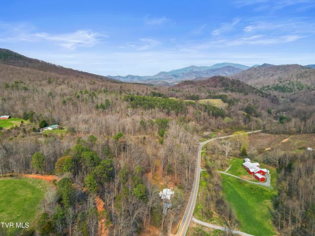 5710 Houston Valley Road, Greeneville, TN 37743