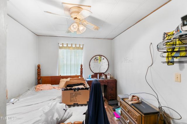 5710 Houston Valley Road, Greeneville, TN 37743