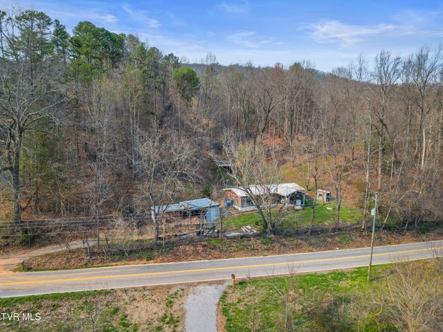 5710 Houston Valley Road, Greeneville, TN 37743