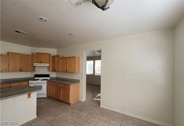 7817 Falconwing Avenue, Las Vegas, NV 89131