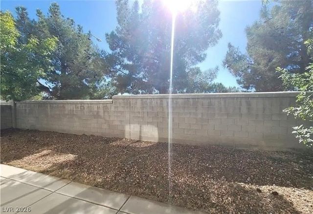 7817 Falconwing Avenue, Las Vegas, NV 89131