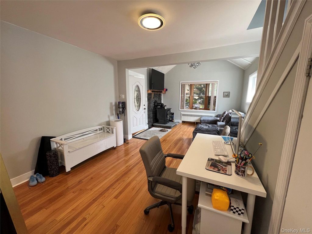 320 Maplegrove Avenue, Uniondale, NY 11553 — photo 5