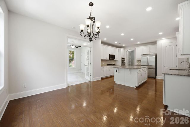 6812 S Creek Road, Charlotte, NC 28277