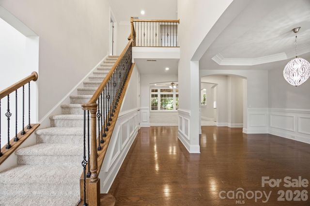 6812 S Creek Road, Charlotte, NC 28277