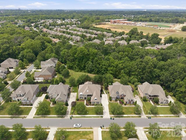 6812 S Creek Road, Charlotte, NC 28277