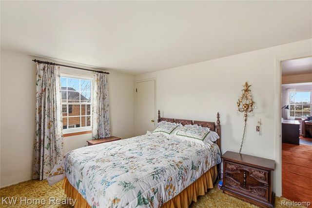 19623 Neptune Court, Northville, MI 48167