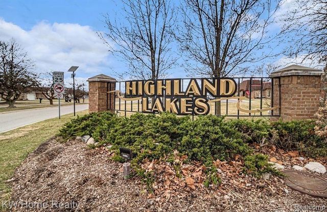 19623 Neptune Court, Northville, MI 48167