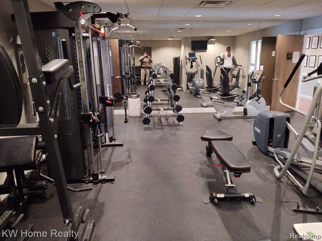 19623 Neptune Court, Northville, MI 48167