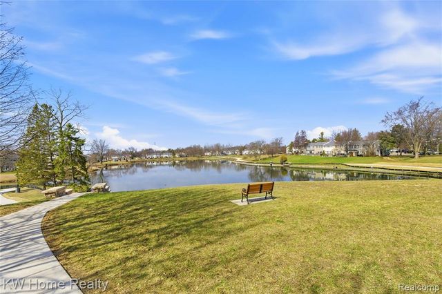 19623 Neptune Court, Northville, MI 48167