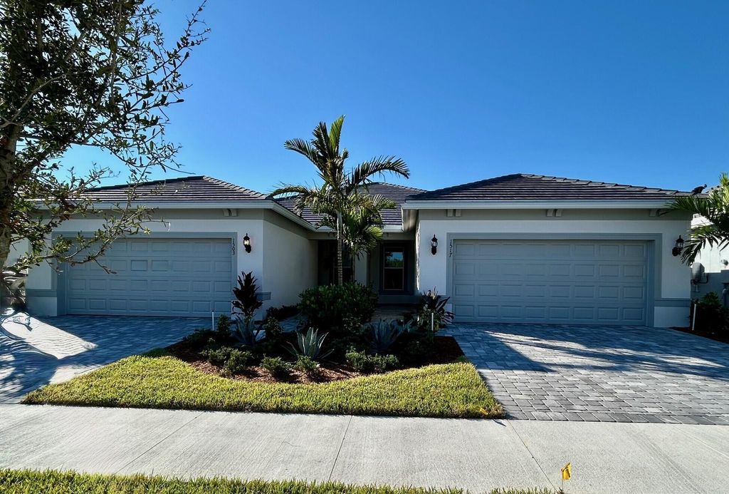 1545 Harper Way Villa 32, Vero Beach, FL 32960