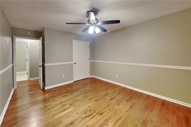 523 Cherokee Mills Drive, Woodstock, GA 30189