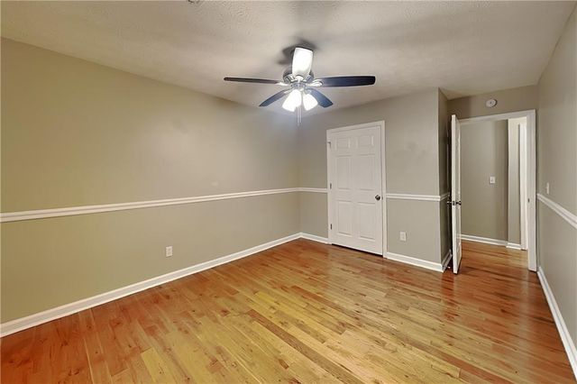 523 Cherokee Mills Drive, Woodstock, GA 30189