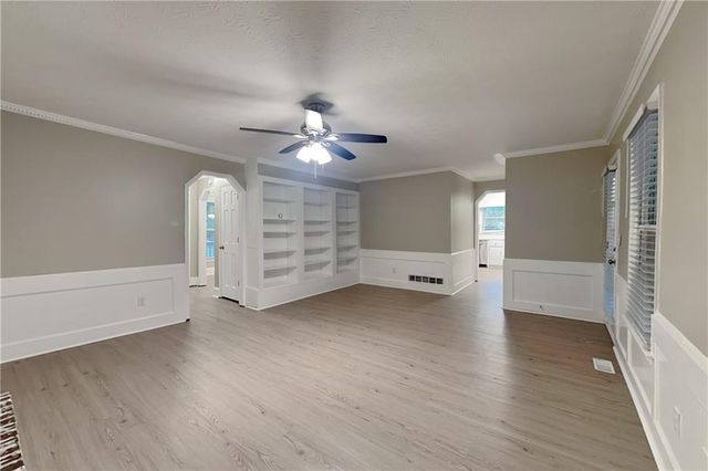 523 Cherokee Mills Drive, Woodstock, GA 30189