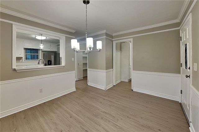 523 Cherokee Mills Drive, Woodstock, GA 30189