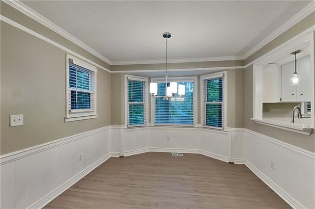 523 Cherokee Mills Drive, Woodstock, GA 30189