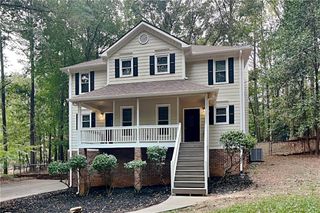 523 Cherokee Mills Drive, Woodstock, GA 30189