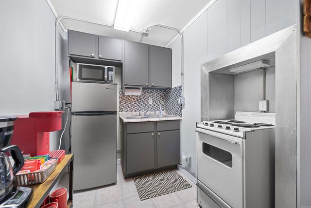 210 Aberina St Apt J1, Hot Springs, AR 71913