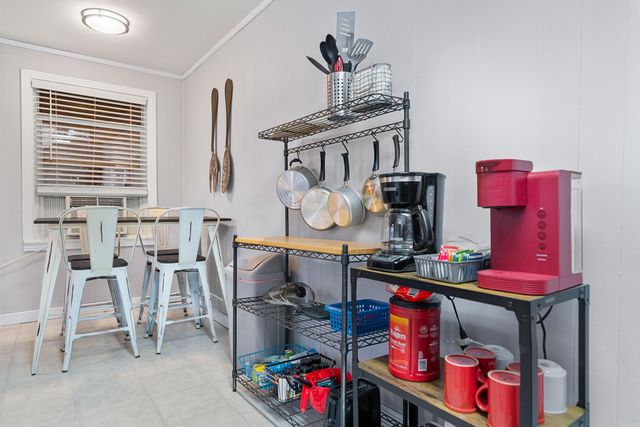 210 Aberina St Apt J1, Hot Springs, AR 71913