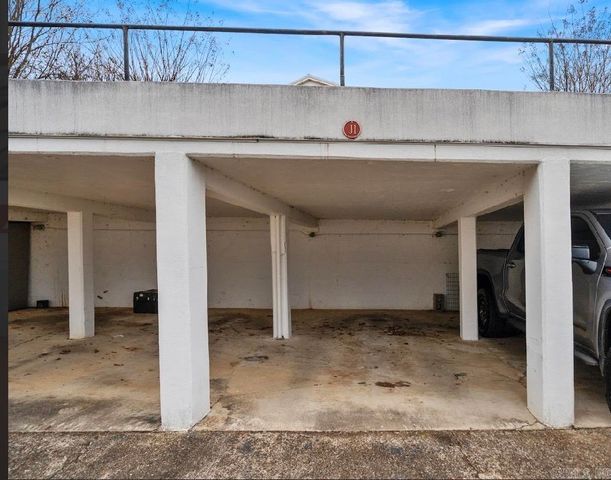 210 Aberina St Apt J1, Hot Springs, AR 71913