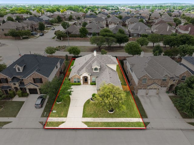 11712 Wolfcreek Lane, Fort Worth, TX 76244