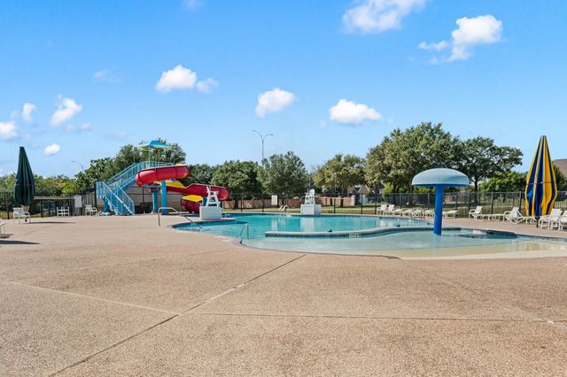 11712 Wolfcreek Lane, Fort Worth, TX 76244