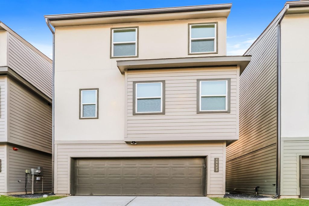 18427 Idyllic Alley, Shenandoah, TX 77385