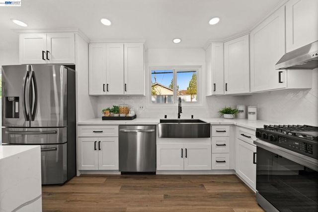 219 Omira Dr, San Jose, CA 95123