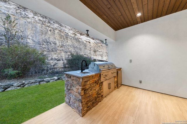 7107 Bella Bluff, San Antonio, TX 78256