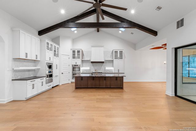 7107 Bella Bluff, San Antonio, TX 78256