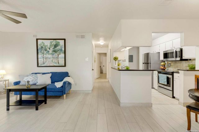 14343 Judson Rd Apt 801, San Antonio, TX 78233