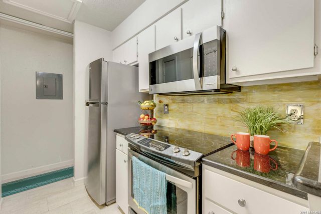 14343 Judson Rd Apt 801, San Antonio, TX 78233