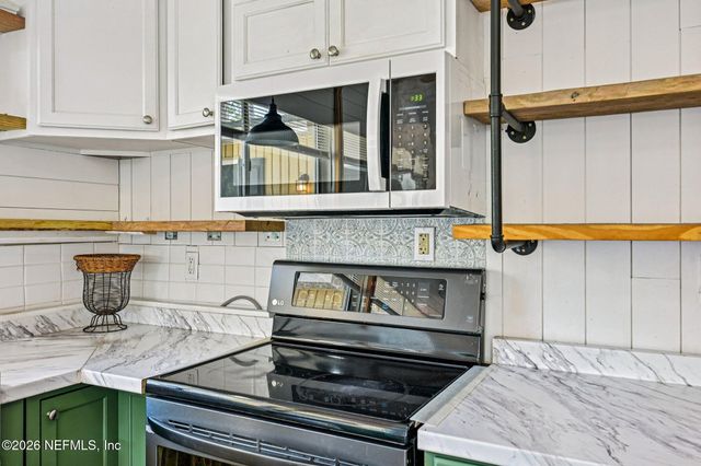 1044 HALIFAX Road, Jacksonville, FL 32216