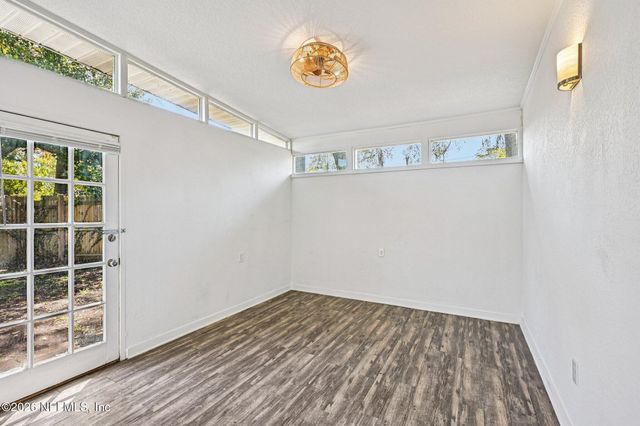 1044 HALIFAX Road, Jacksonville, FL 32216